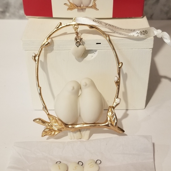 2020 HALLMARK KEEPSAKE STILL LOVEBIRDS ORNAMENT DECORATION OPEN BOX CUSTOMIZABLE - Picture 2 of 12